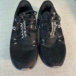 On Running Men's Black Athletic Shoes